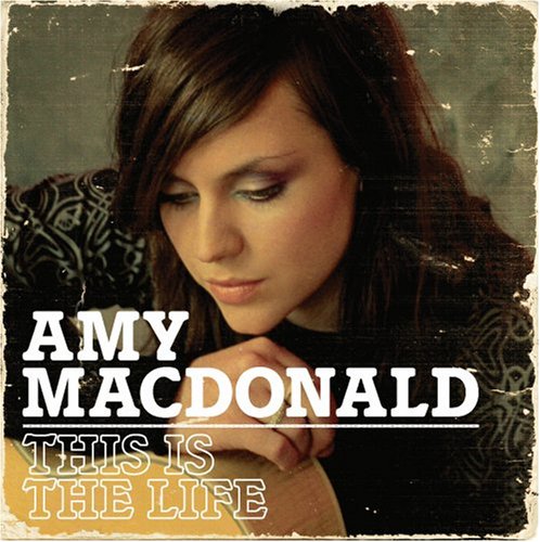 Amy MacDonald, The Footballer's Wife, Piano, Vocal & Guitar (Right-Hand Melody)