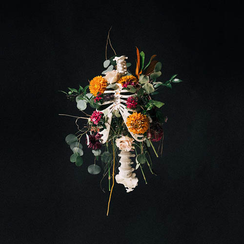 Elevation Worship Elevation Worship, Graves Into Gardens, Piano, Vocal & Guitar (Right-Hand Melody)