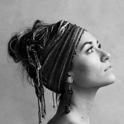 Lauren Daigle, Losing My Religion, Easy Piano