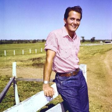 Pat Boone, Tennessee Saturday Night, Piano, Vocal & Guitar (Right-Hand Melody)