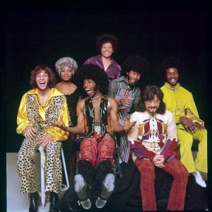 Sly And The Family Stone Everybody Is A Star Musik Noten - Piano, Vocal & Guitar Chords - 98905-thumbnail